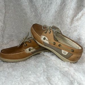 Sperry boat shoe
